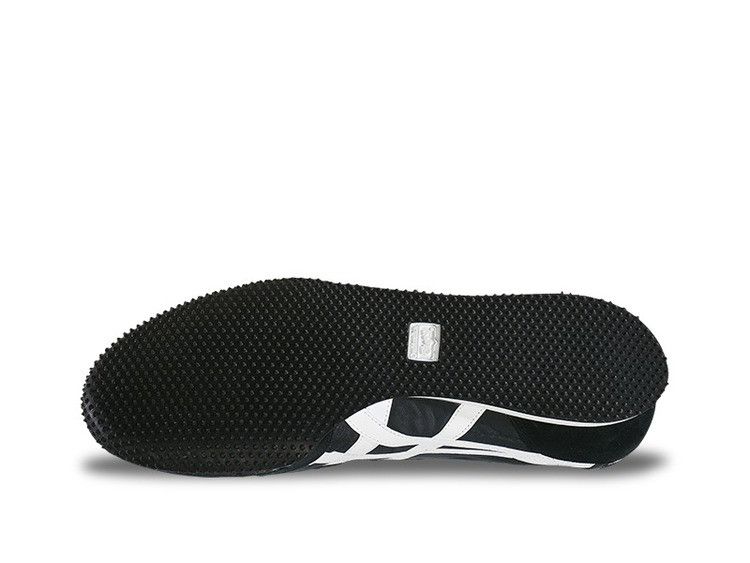 Onitsuka Tiger Serrano — Black/White