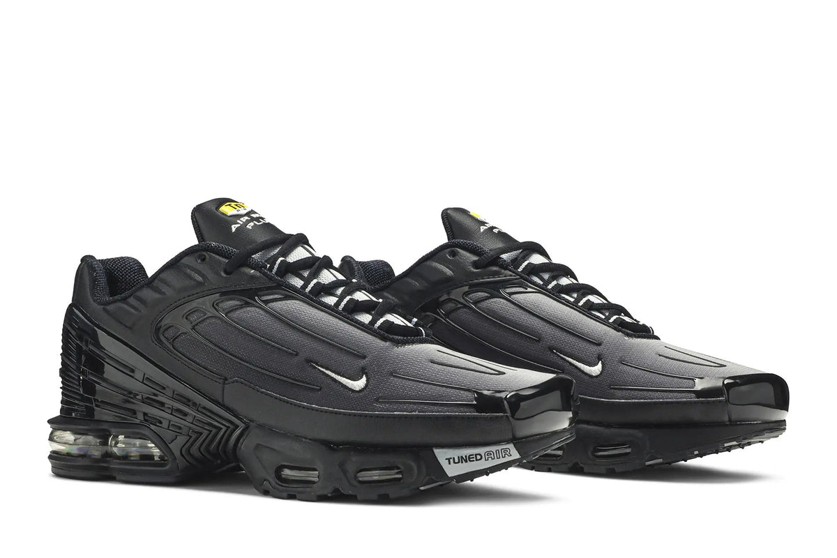 Nike Air Max Plus 3 OG Wolf Grey | Premium Cushioned Sneaker with Silver Swoosh